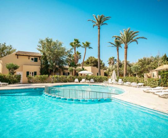 La Piscina de Ca La Nina Alquiler vacacional en Menorca